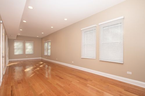 1936 13 Ave, Broadview IL 60155-3176 exterior