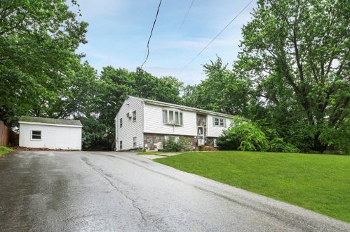 26 Putnam Ln, Danvers, MA 01923-1013