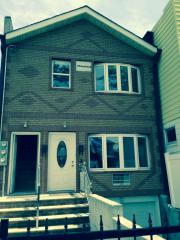 913 31st St, Brooklyn, NY 11210-3831