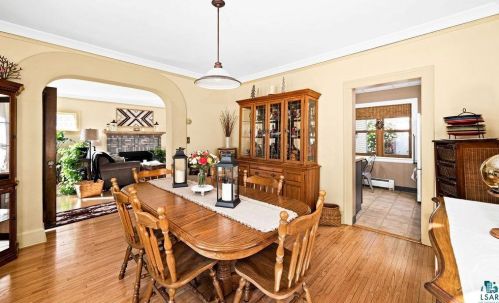 1001 Grandview Ave, Duluth MN 55812-1149 exterior