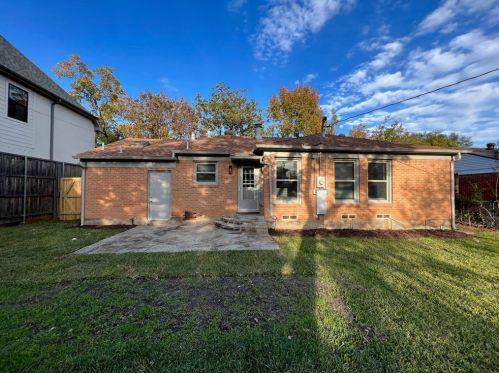 515 Bondstone Dr, Dallas TX  75218-1717 exterior