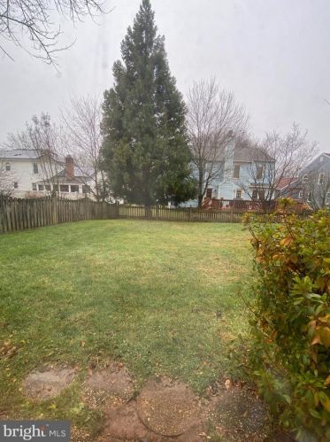 13565 Coachlamp Ln, Silver Spring MD  20906-5836 exterior