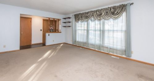 8115 Joseph Ave, Milwaukee, WI 53224-2613