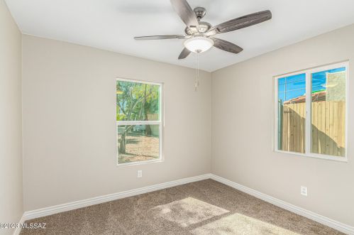 3907 Montecito St, Tucson AZ 85711-4817 exterior