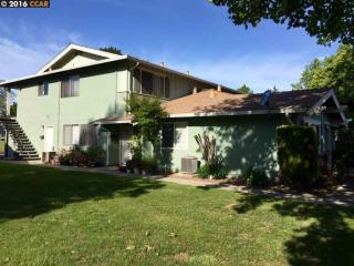 1458 Del Rio Cir, Concord, CA 94518-4067