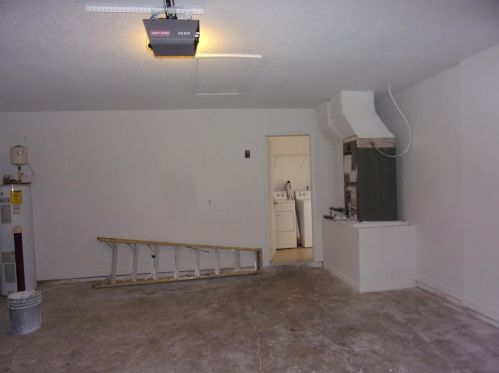 1407 Grapeland Ave, Fort Pierce FL 34952-4951 exterior