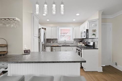 3938 California Ave, Pittsburgh PA  15212-1662 exterior