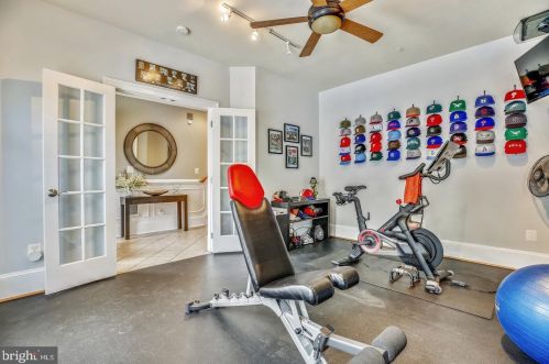 12458 Ansin Circle Dr, Rockville MD  20854-6900 exterior