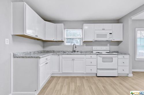 2638 Dignowity Ave, San Antonio TX 78208-2107 exterior