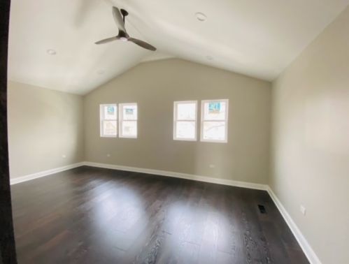 6822 Artesian Ave, Chicago IL  60629-1327 exterior