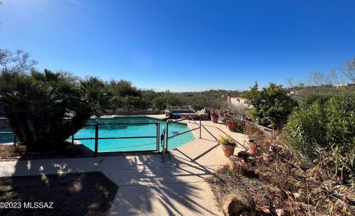 6498 Paseo Otono, Tucson, AZ 85750-1205