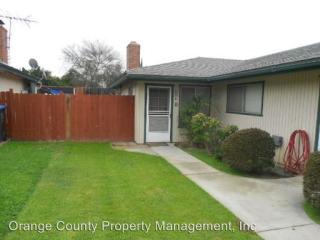 14252 Green Valley Dr, Tustin CA  92780-8239 exterior