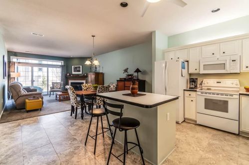 5473 Congress Ave, Madison WI 53718-2214 exterior