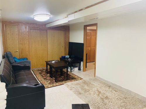 5375 24th St, Milwaukee WI  53209-5068 exterior