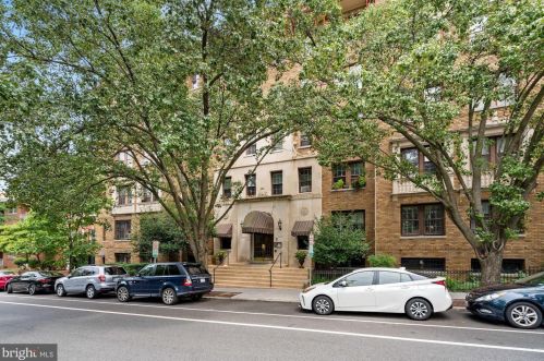 2707 Adams Mill Rd, Washington DC  20009-2178 exterior