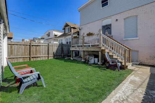 2418 Mcvicker Ave, Chicago IL 60639-2218 exterior