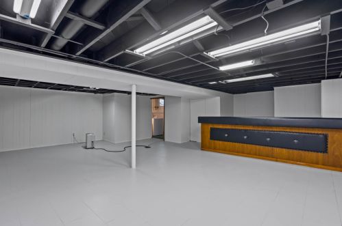 7919 57, Milwaukee WI 53218-5604 exterior