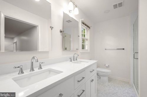 1721 Arbor View Rd, Silver Spring MD 20902-1410 exterior