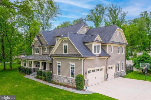 11543 Cushman Rd, Rockville, MD 20852-3707