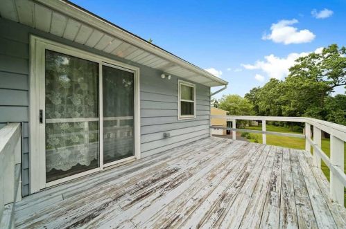 3 Pembroke Dr, Poughkeepsie NY 12603-4707 exterior