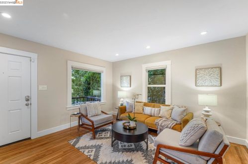 1465 Cornell Ave, Berkeley, CA 94702-1035