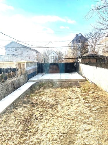 5150 Paulina St, Chicago IL  60640-2742 exterior