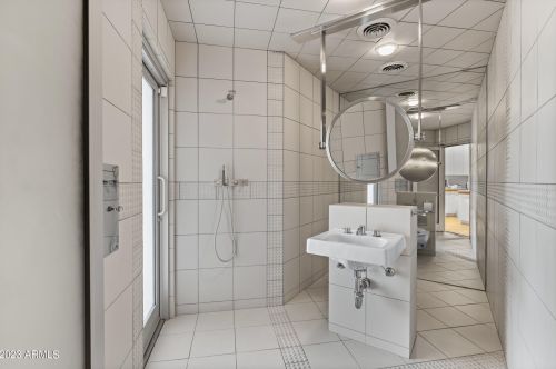 2111 Colter St, Phoenix AZ  85015-2821 exterior