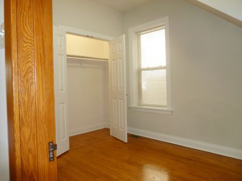 2528 Hamlin Ave, Chicago IL 60655-3916 exterior