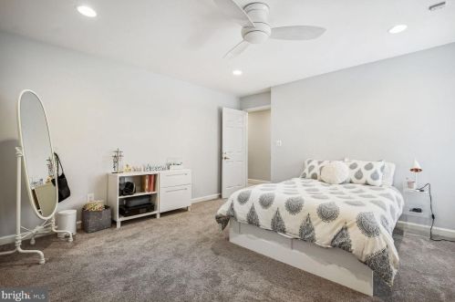 9906 Avenel Farm Dr, Rockville MD 20854-5410 exterior