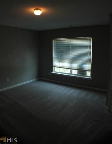 2039 Bayrose Cir, Atlanta GA 30344-8201 exterior