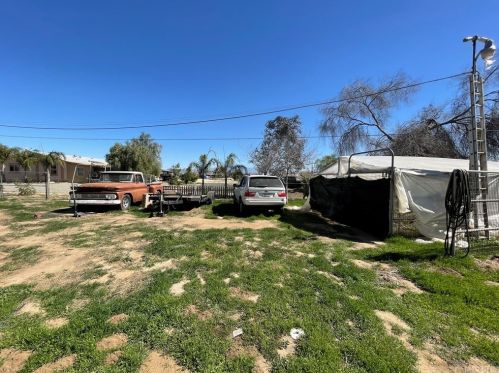 21931 Cedar St, Perris CA 92570-9289 exterior