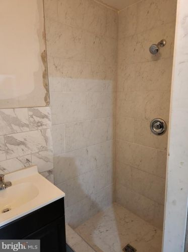 1152 15th St, Philadelphia PA  19146-3141 exterior