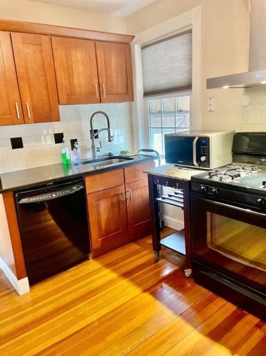 1180 Smith St, Providence RI  02908-2034 exterior