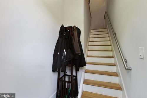 815 T St, Washington, DC 20001-3127