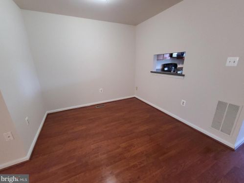 7443 Duddington Dr, Alexandria VA 22315-3849 exterior