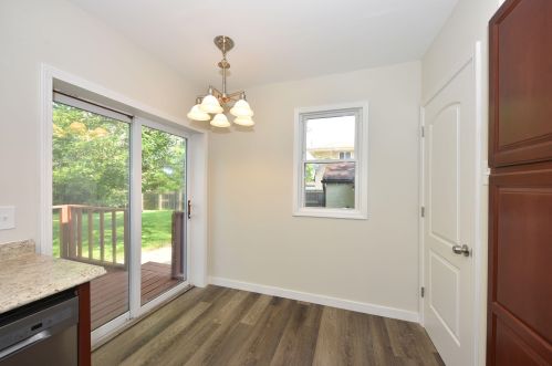 4825 91st St, Milwaukee WI  53225-4125 exterior