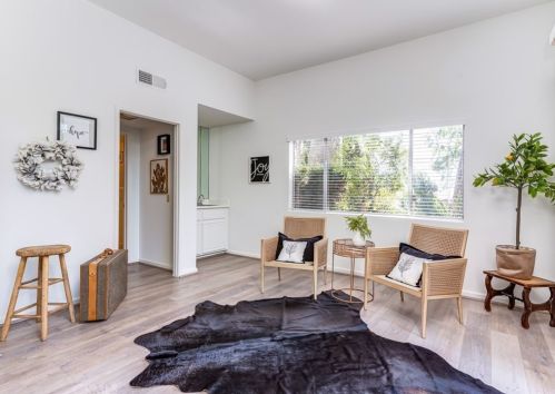 2540 Monterey Pl, Fullerton CA 92833-2033 exterior