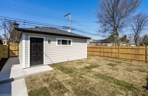 5520 Luna Ave, Chicago IL  60630-1312 exterior