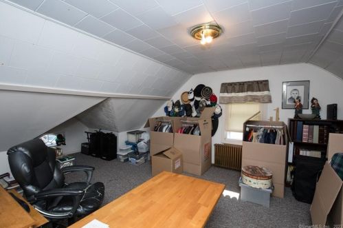 96 Wallace Row, Wallingford CT 06492-3137 exterior