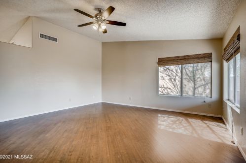 9835 Banbridge St, Tucson AZ 85747-5142 exterior