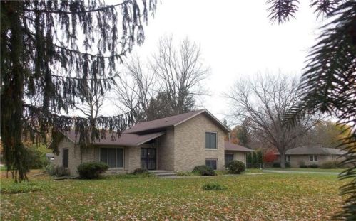 1340 Kessler Boulevard West Dr, Indianapolis IN  46228-1814 exterior