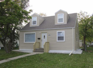 4443 51st Blvd, Milwaukee WI  53218-5707 exterior