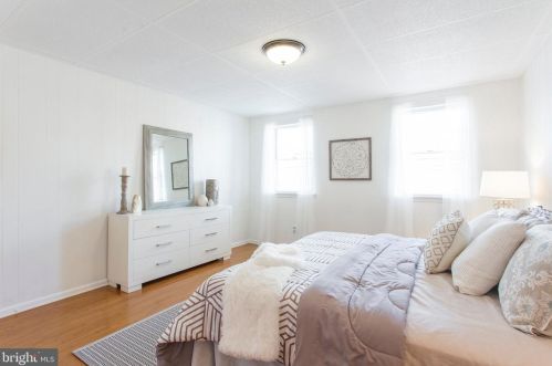 1925 11 St, Philadelphia PA 19147-1976 exterior