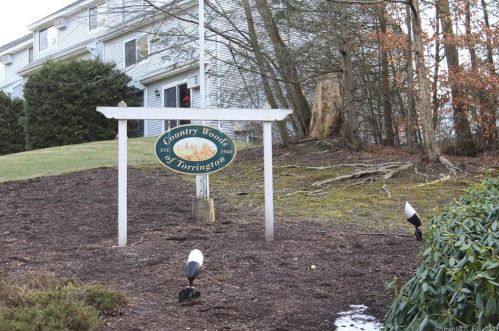 187 Lovers Ln, Torrington CT 06790-4356 exterior