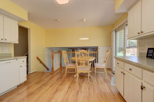 529 Edgebrook Dr, Joliet IL 60404-9711 exterior