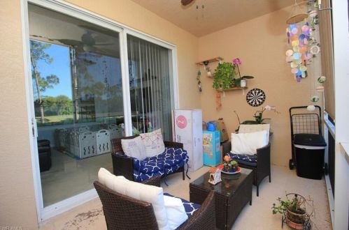 2885 Cypress Trace Cir, Naples FL 34119-8452 exterior