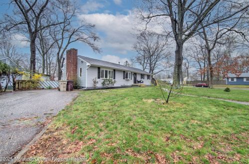 29 Chain Blvd, Berkeley Township NJ  08721-1907 exterior