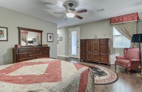 6151 Fresno St, Chandler AZ 85249-5589 exterior