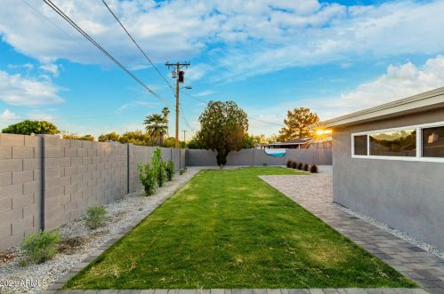 3041 Elm St, Phoenix AZ  85016-5036 exterior