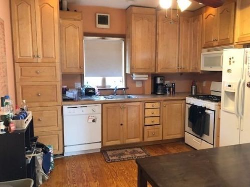 53 Mount Vernon St, Boston MA  02108-1300 exterior